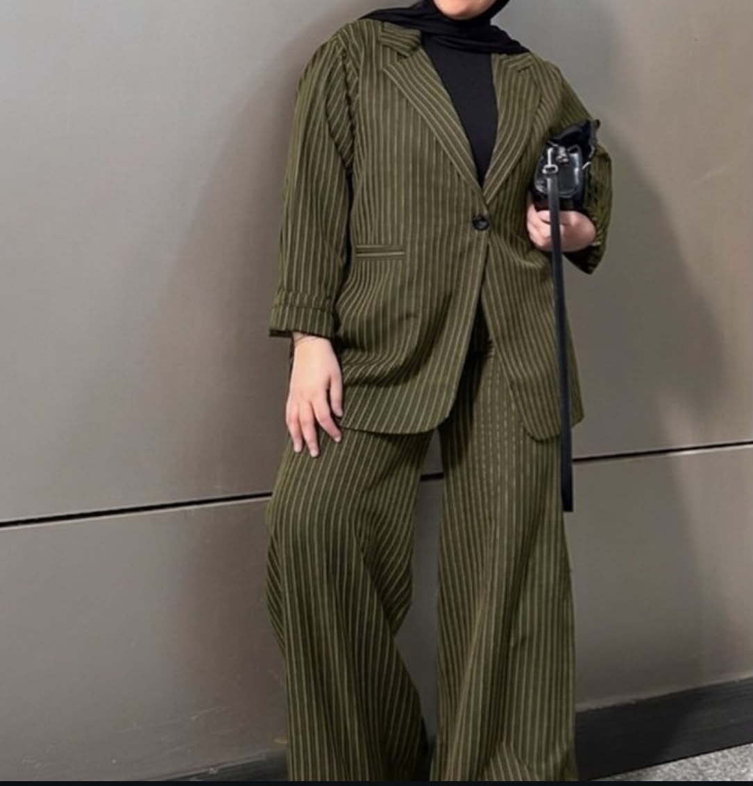 Plus Size Pinstripe Suit Set – Blazer & Pants